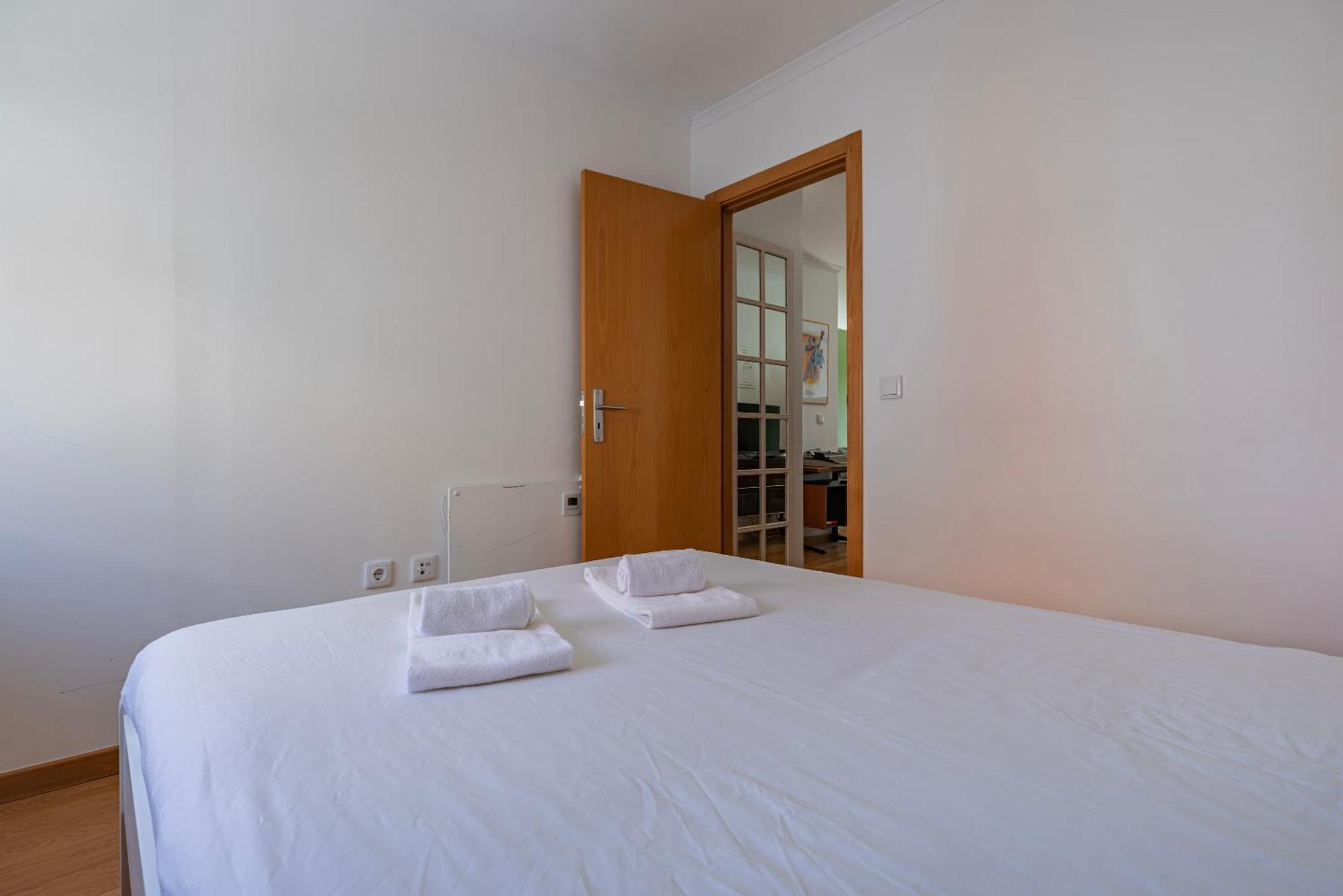 Cute Apartments In City Center By Lovelystay 리스본 외부 사진